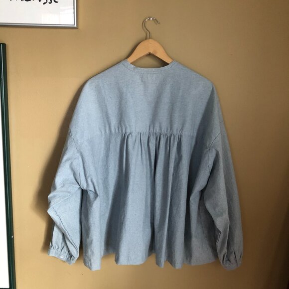 Laude the Label chambray blue oversized Francoise top M/L - Picture 7 of 8